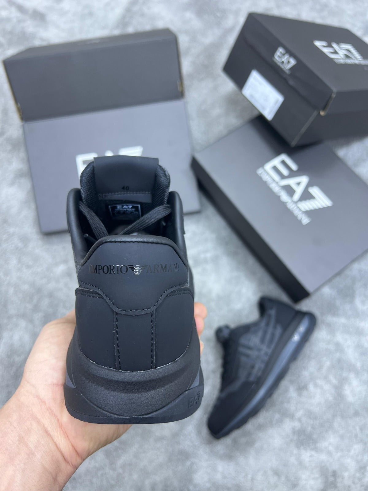 EMPORIO ARMANI
