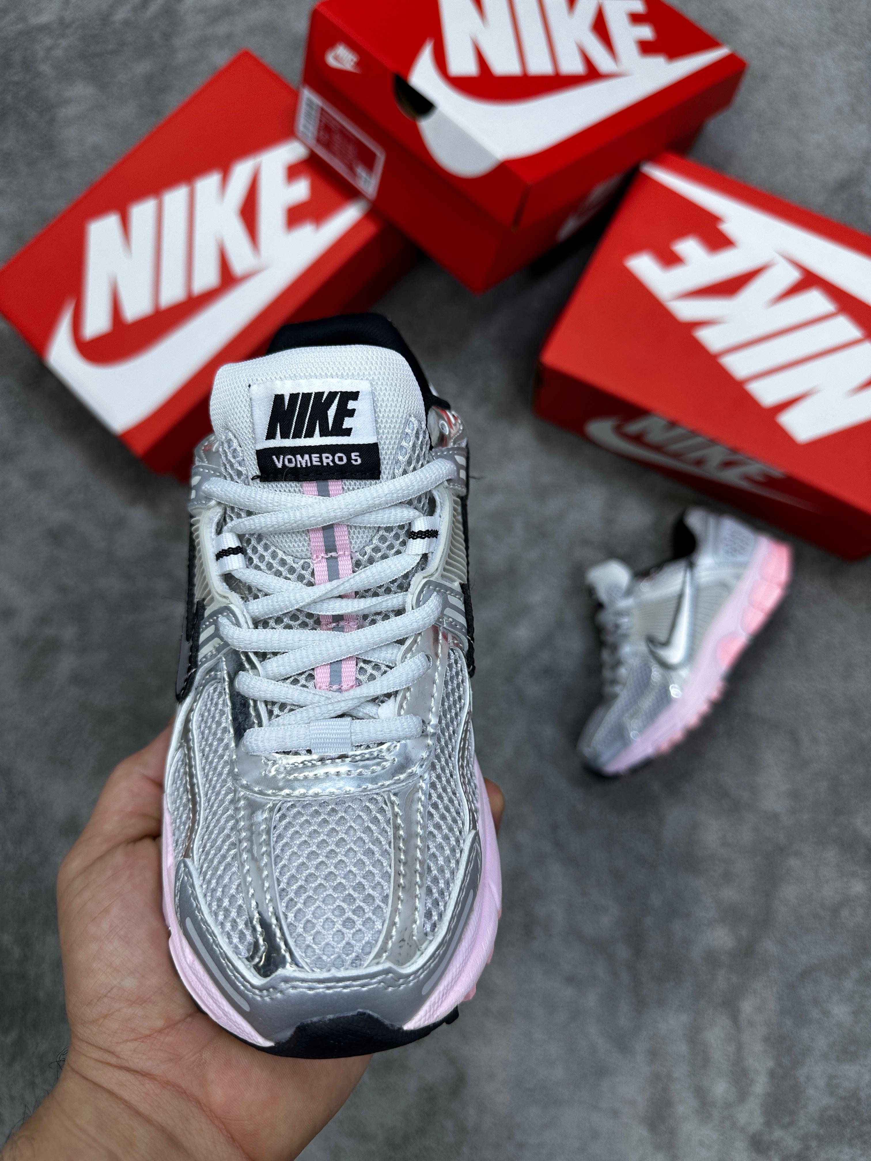 Nike zoom vomero 5