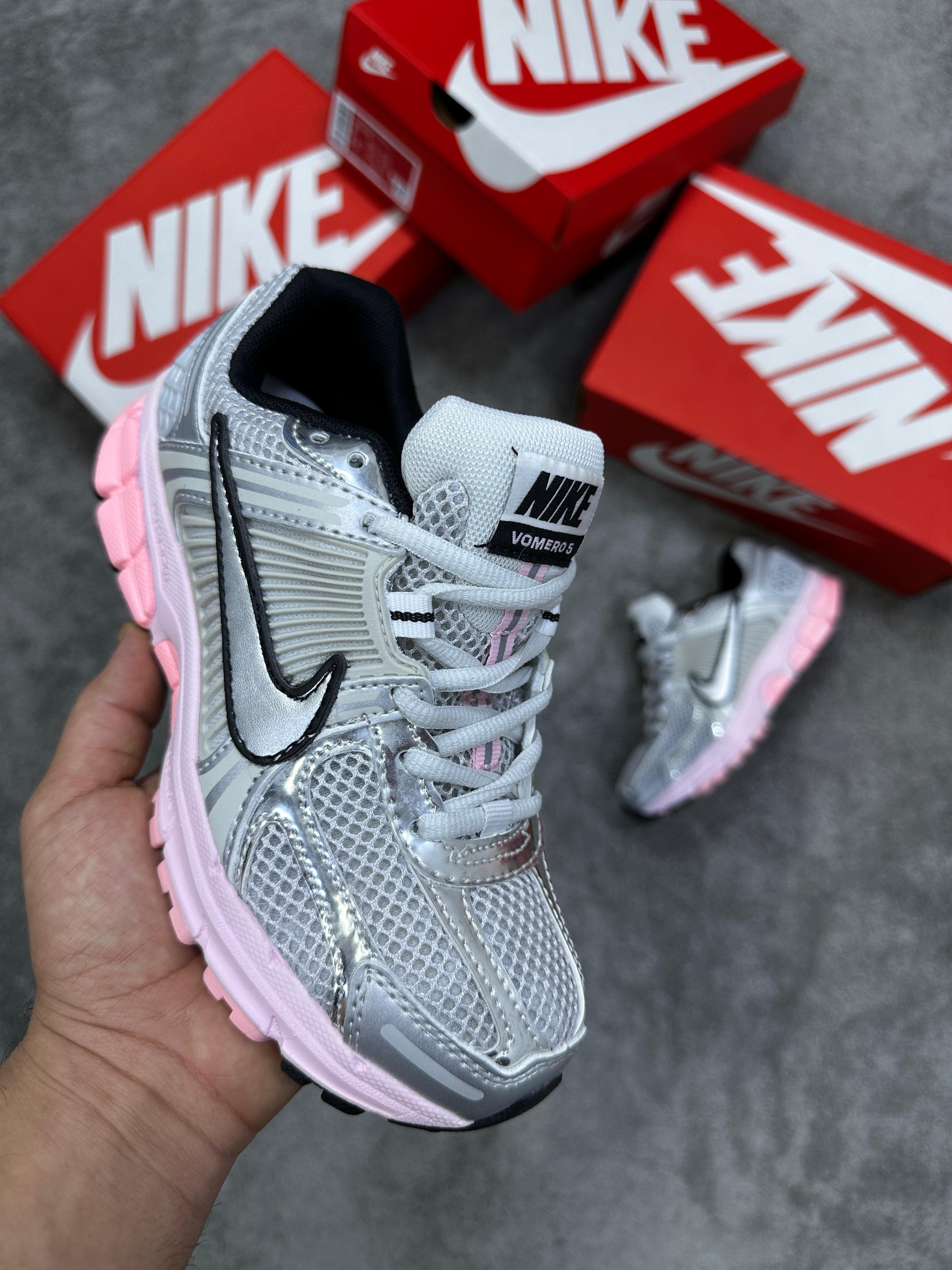 Nike zoom vomero 5